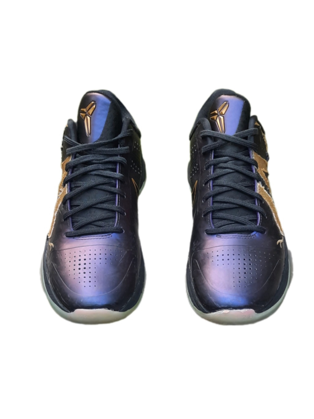 Nike Kobe 5 Protro
Year of the Mamba Eggplant basketball shoes. Rare size 8.5 - Picture 3 of 5